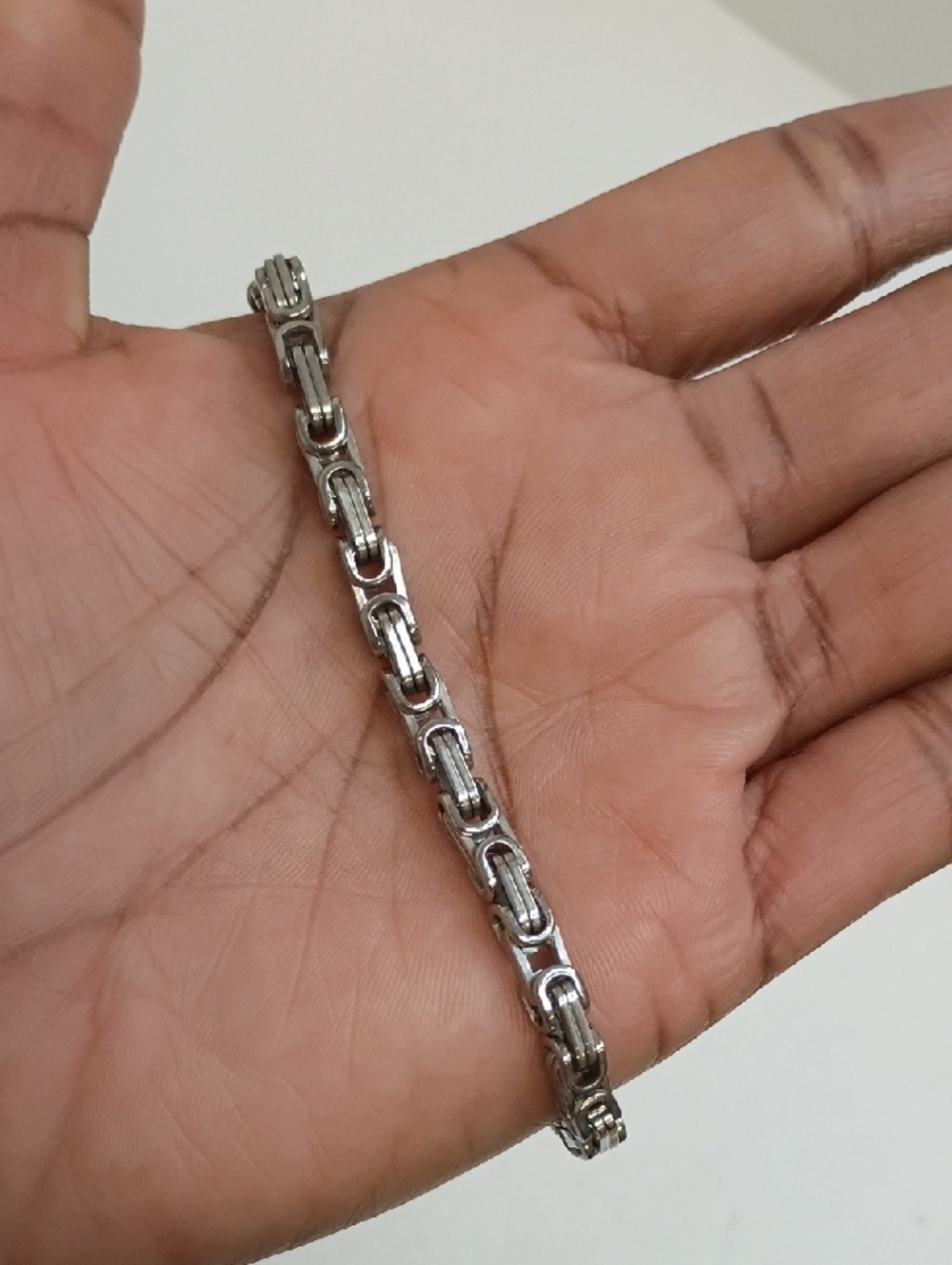 Silver Tone Link Bracelet Shiny Silver Chain 8"